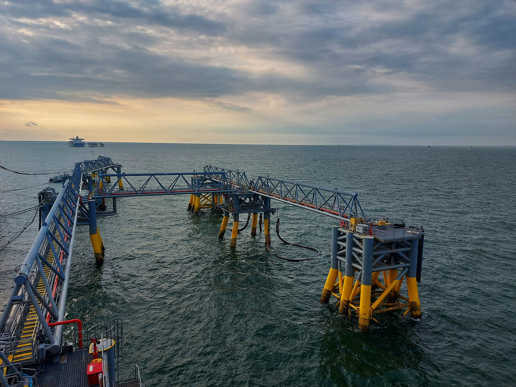 Advanced Corrosion Inhibitors in Oilfield Applications: Mechanisms, Innovations, and Economic Considerations